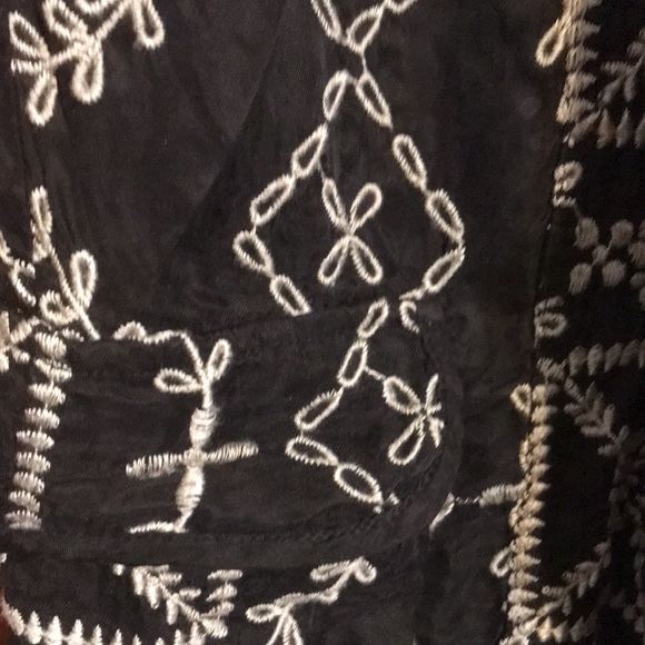 Embroidered pants by Pete and Greta Johnny Was. - Picture 7 of 8